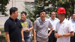 2016年7月洛寧縣縣委書記張獻(xiàn)宇，縣長周東柯一行到我公司檢查指導(dǎo)